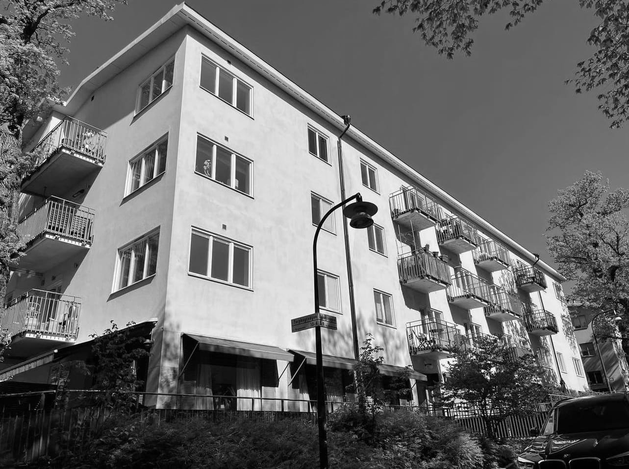 hus från 40 talet - fönsterrenovering i Ekhagsvägen i Stockholm